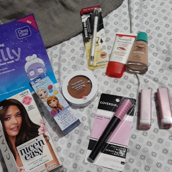 Make up - Picture 5 of 5